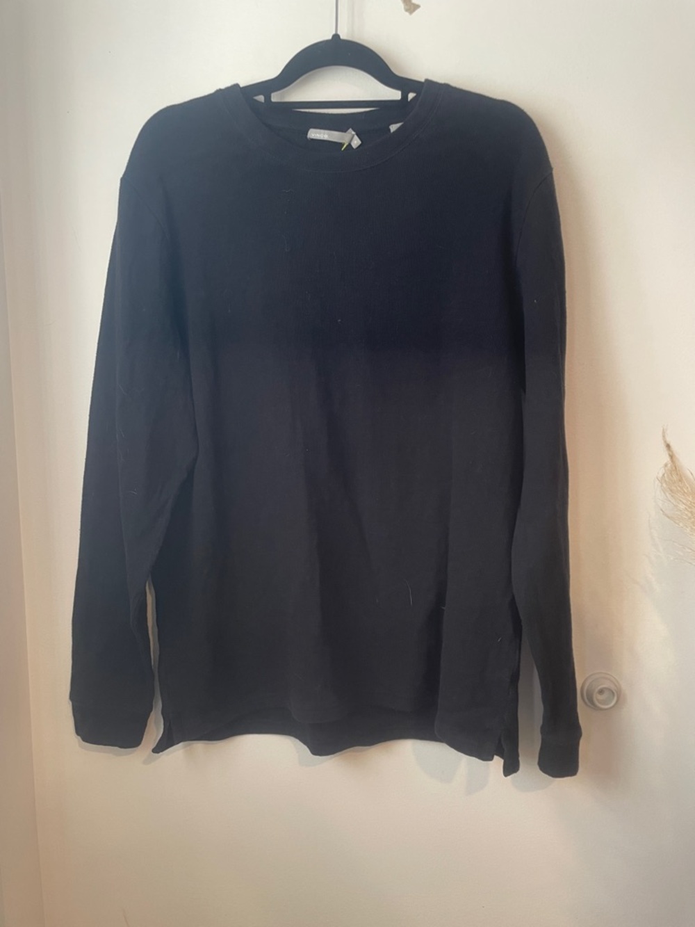 Vince Men’s Black Textured Knit Long Sleeve Sz XL B126